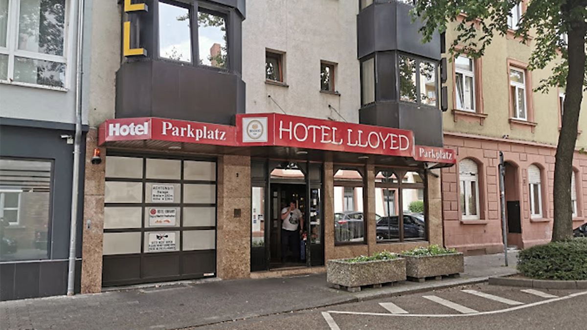 Lloyed Hotel