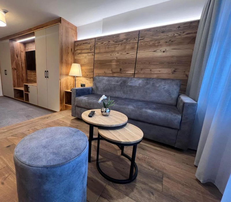 Wellnesshotel Liebes Rot-Flüh — gallery image 1